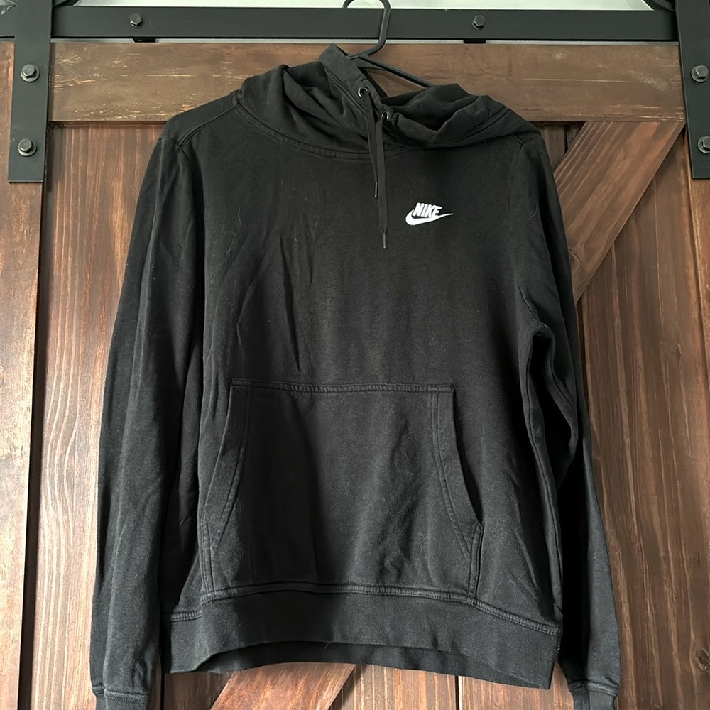 Nike black sweatshirt
